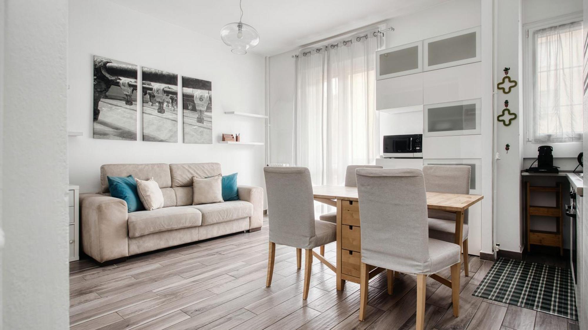 Ideal Rent - Albertinelli 9 *
